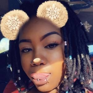 Meet your Posher, Shante